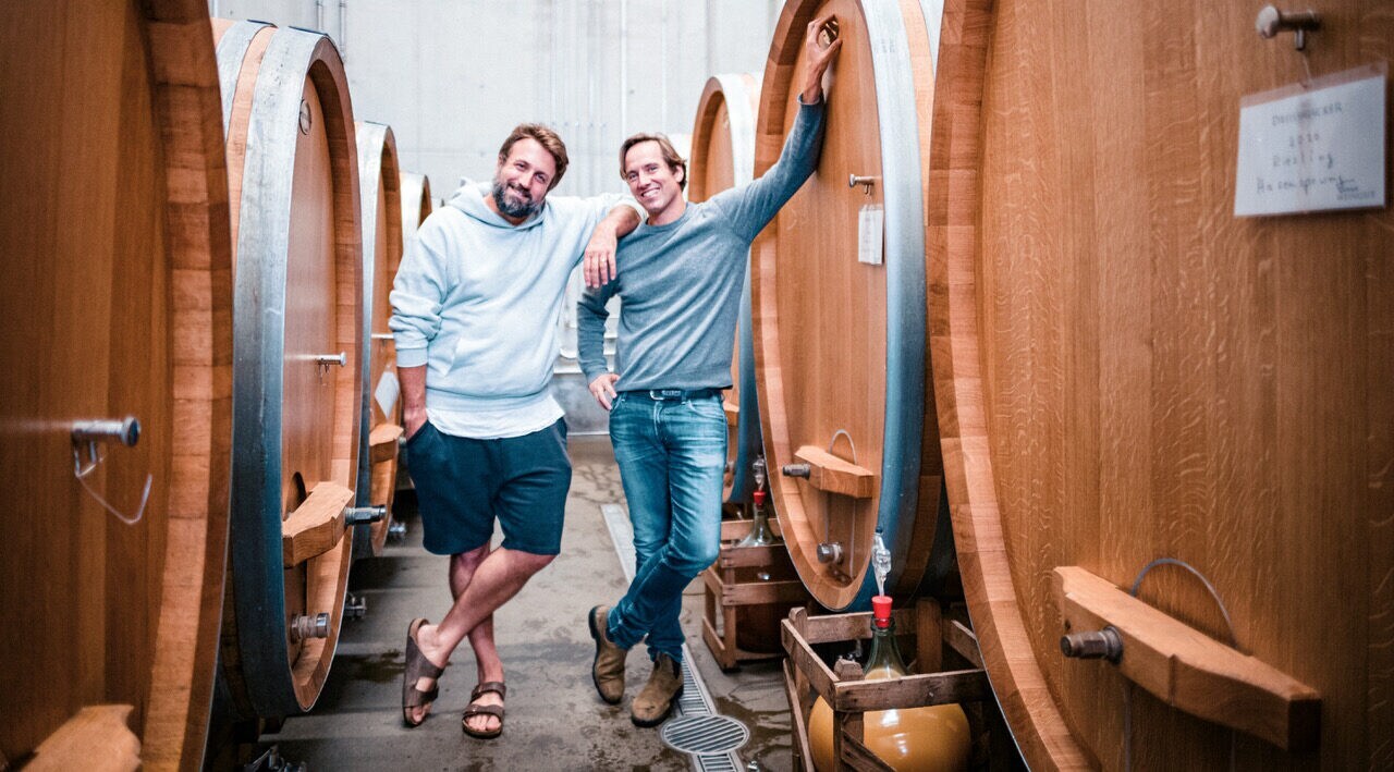 Paul Ripke und Jochen Dreissigacker im Dreissigacker Weinkeller