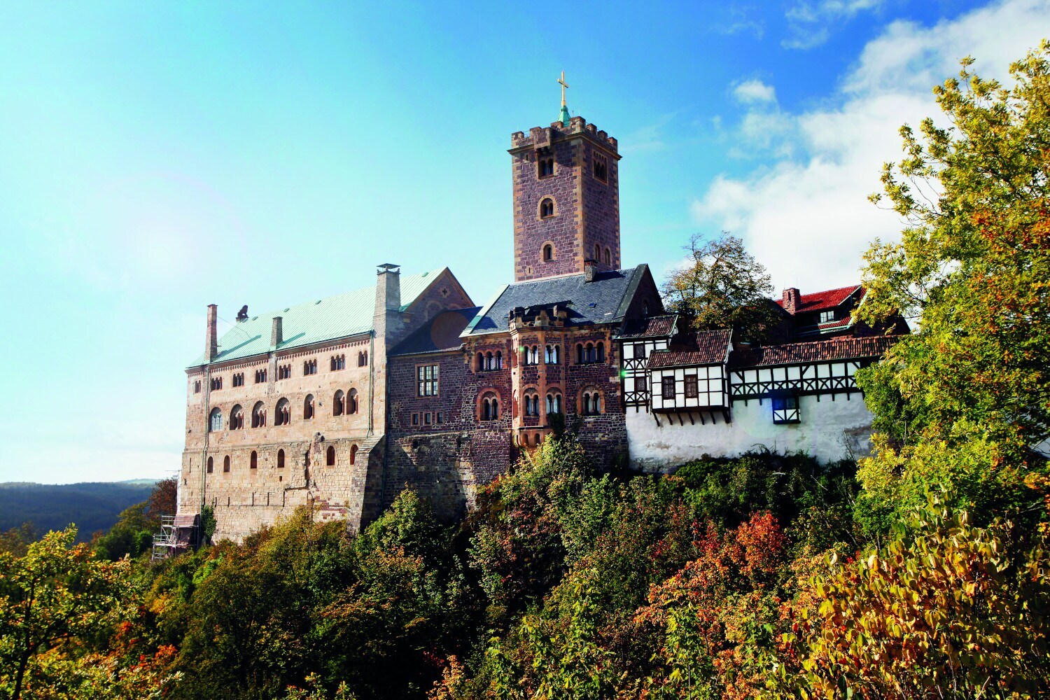Die Wartburg in Eisenach entstand im Jahr 1067 und ist seit 1999 Weltkulturerbe