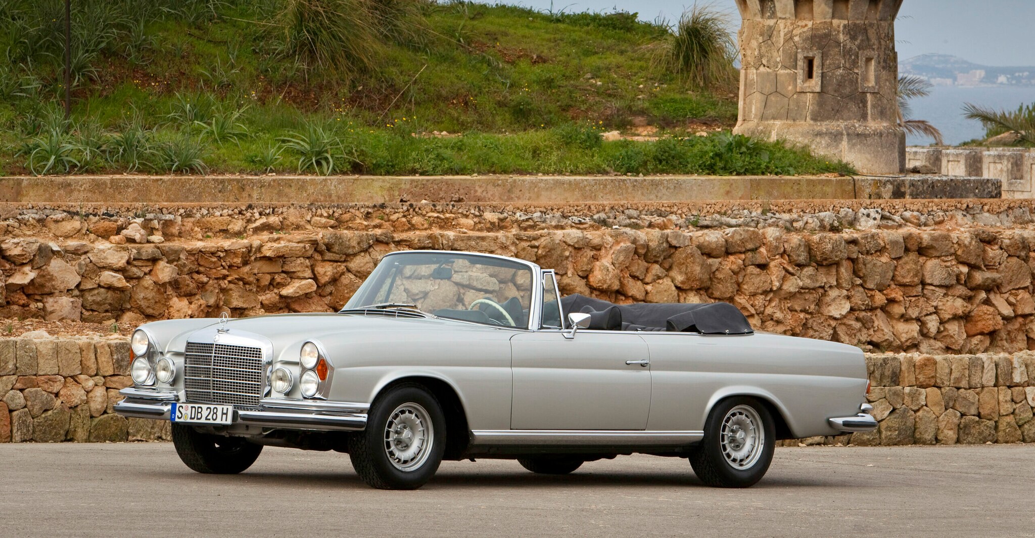 Mercedes-Benz Cabrio 280 SE 3.5 Mercedes-Benz Cabrio 280 SE 3.5