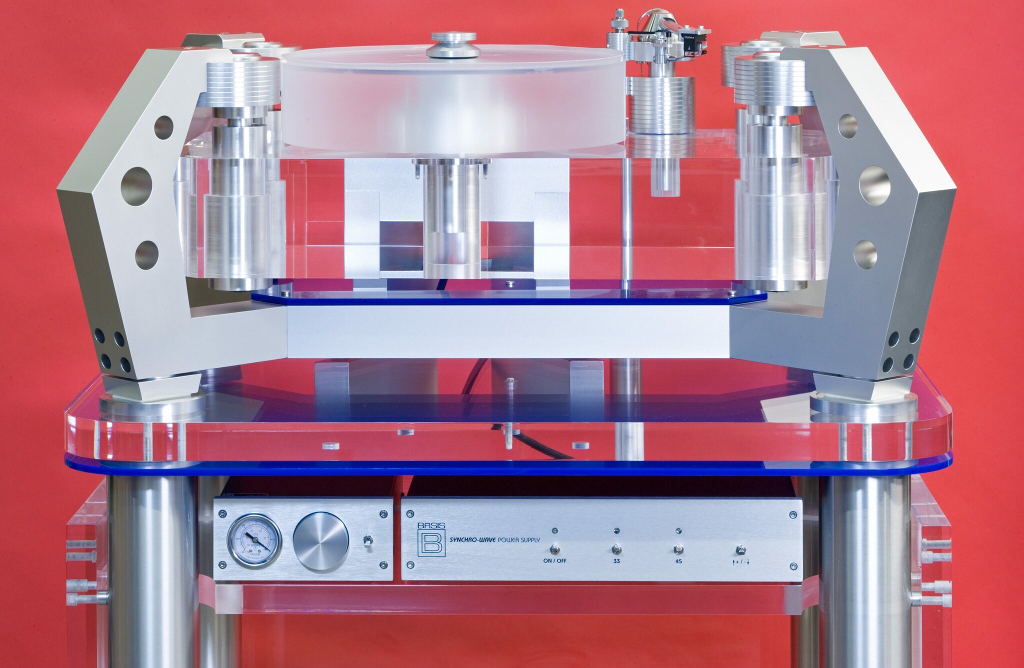 Teilansicht des Plattenspielers The Work of Art. Teilansicht des Plattenspielers The Work of Art.