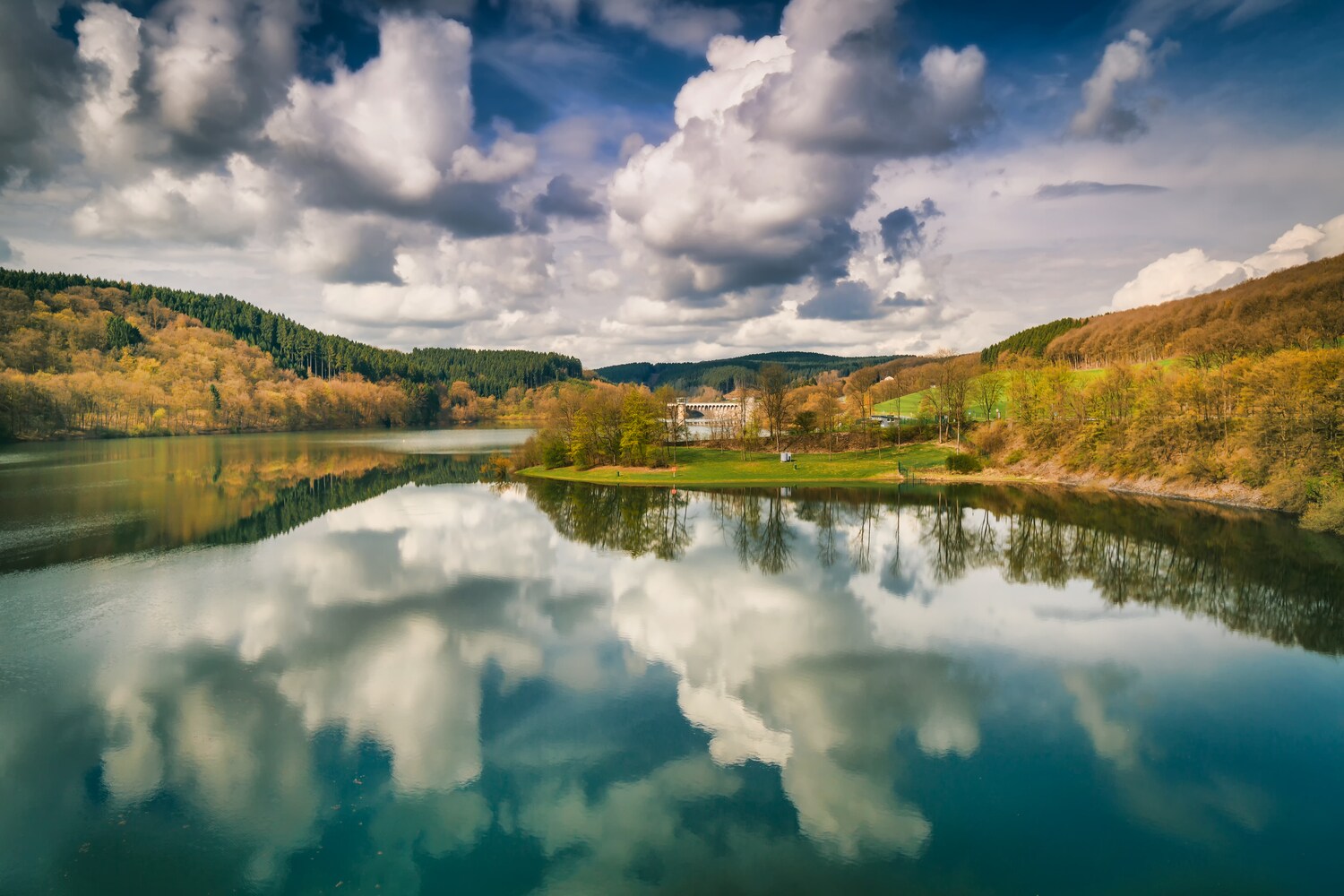 Der Biggesee in Nordrhein-Westfalen.
