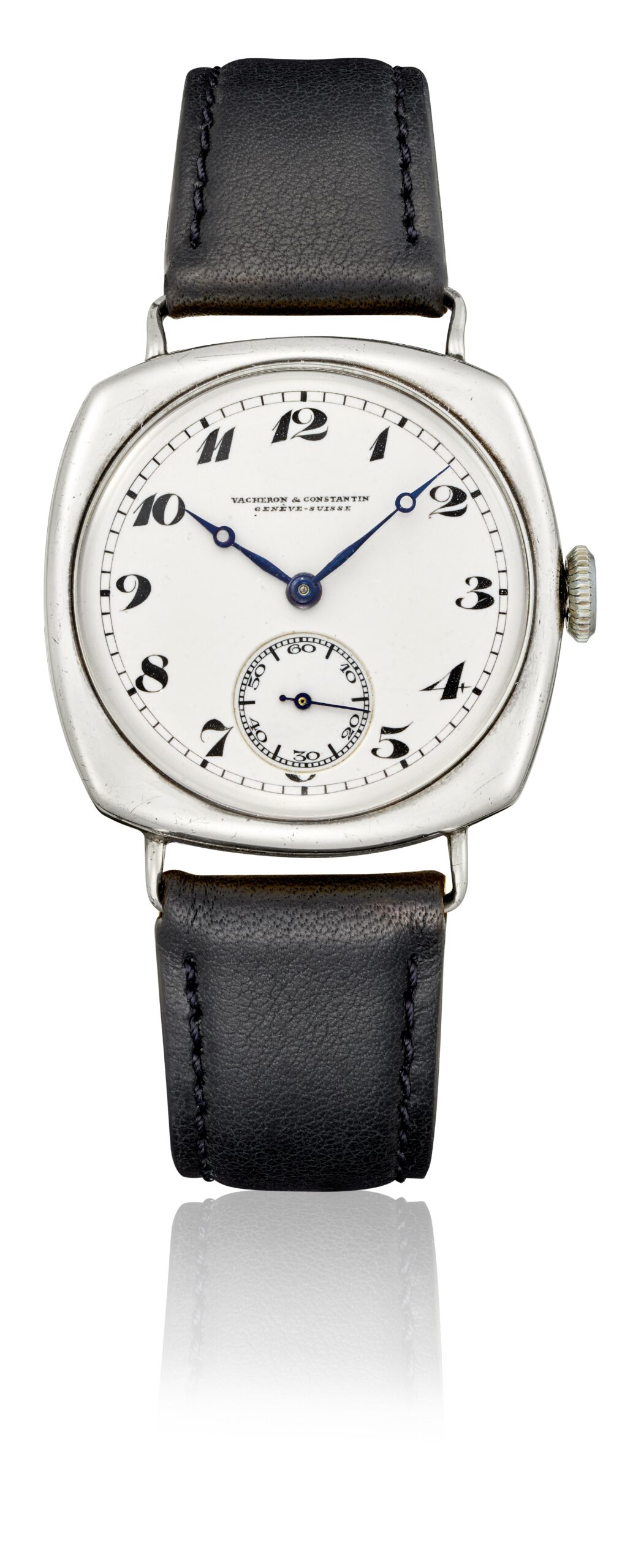 Eine klassische Herrenarmbanduhr mit dunklem Lederband und hellem Zifferblatt von Vacheron Constantin Eine klassische Herrenarmbanduhr mit dunklem Lederband und hellem Zifferblatt von Vacheron Constantin