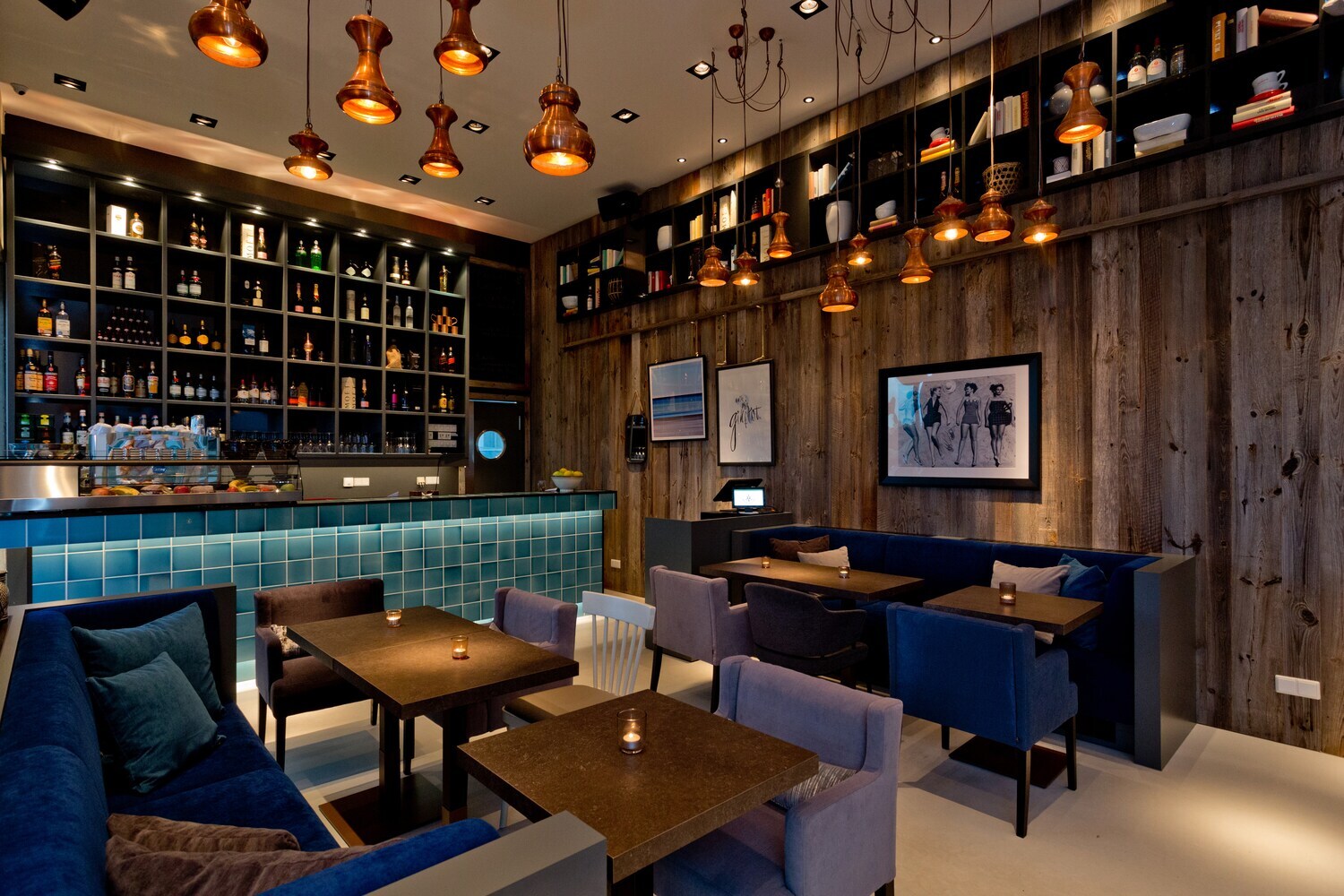 Innenraum des Restaurants Hansekai.