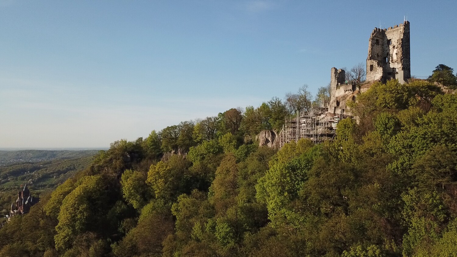Der Berg Drachenfels in Königswinter im Siebengebirge