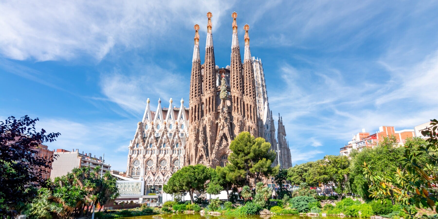 Außenansicht der Kathedrale Sagrada Família in Barcelona Außenansicht der Kathedrale Sagrada Família in Barcelona