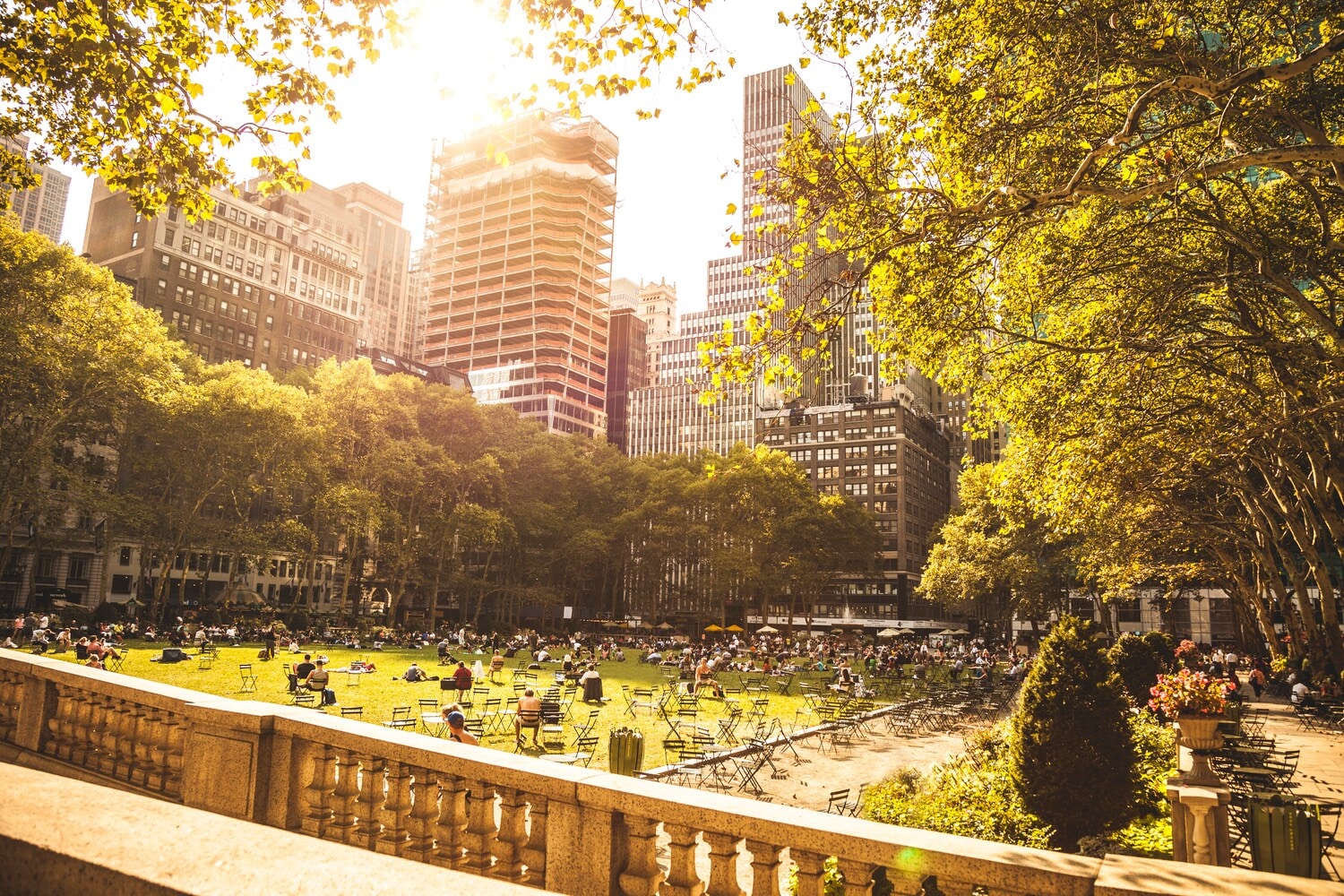 Der Bryant Park im Sommer Der Bryant Park im Sommer