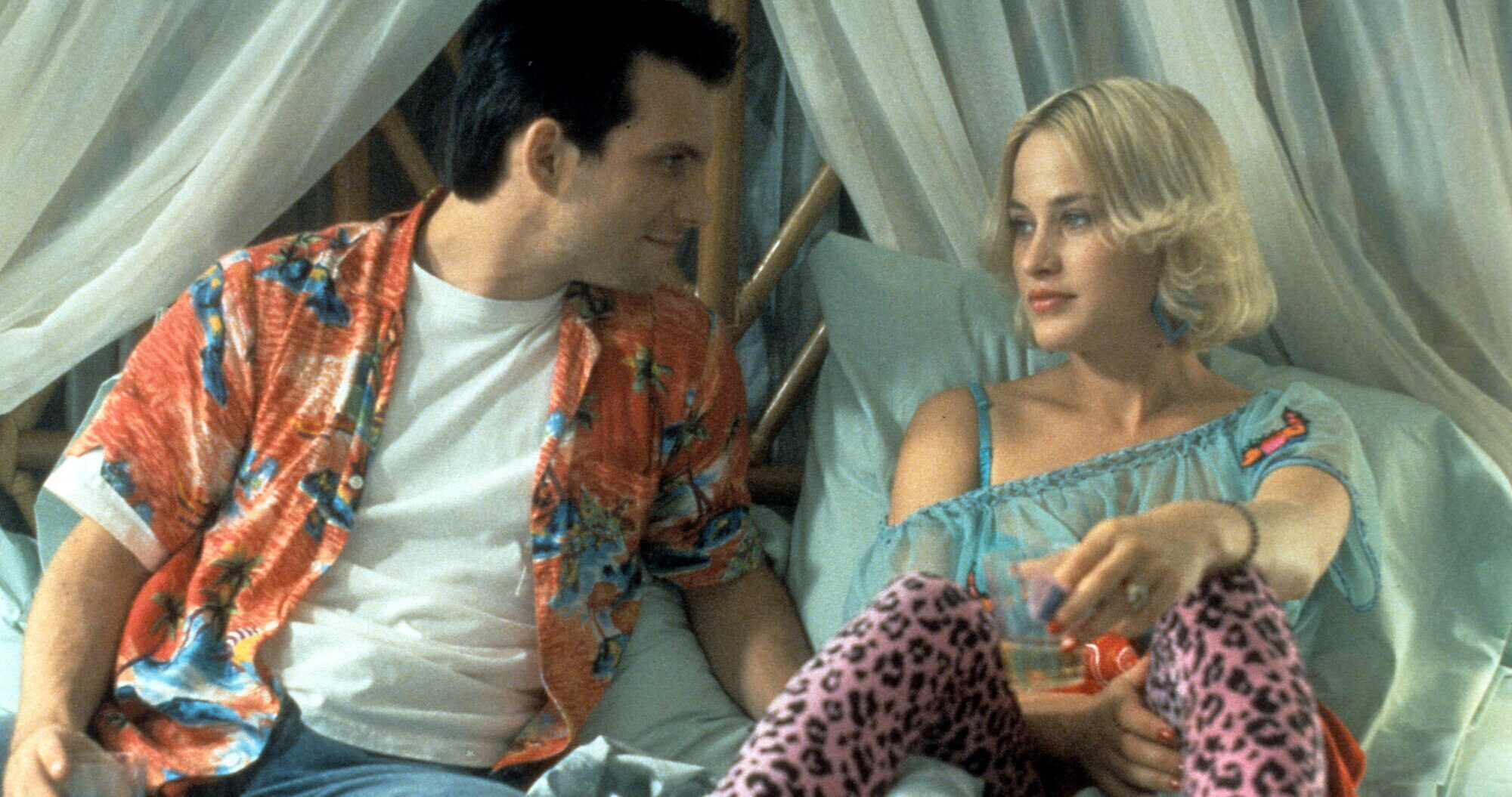 Ein Mann und eine Frau in einem Bett Ein Mann und eine Frau in einem Bett