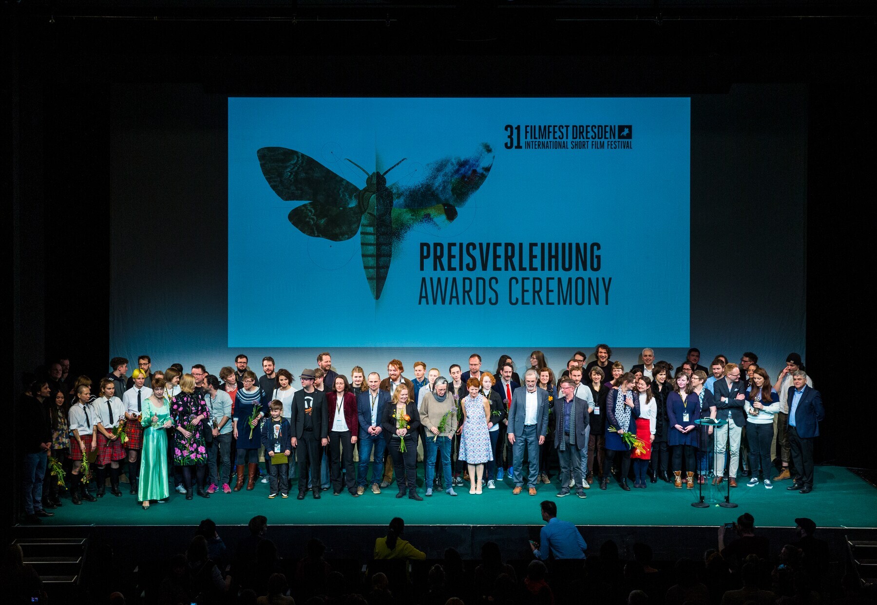 Gruppenbild von der Preisverleihung beim Filmfest Dresden 2019