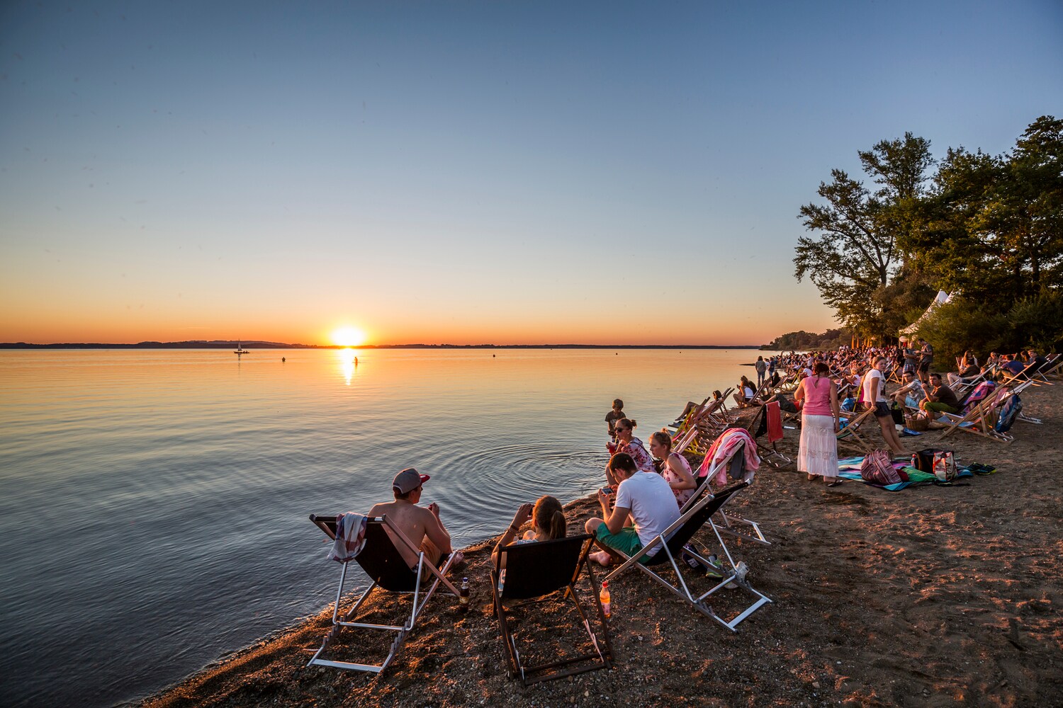 Strandbar am Chiemsee Hafen am Chiemsee