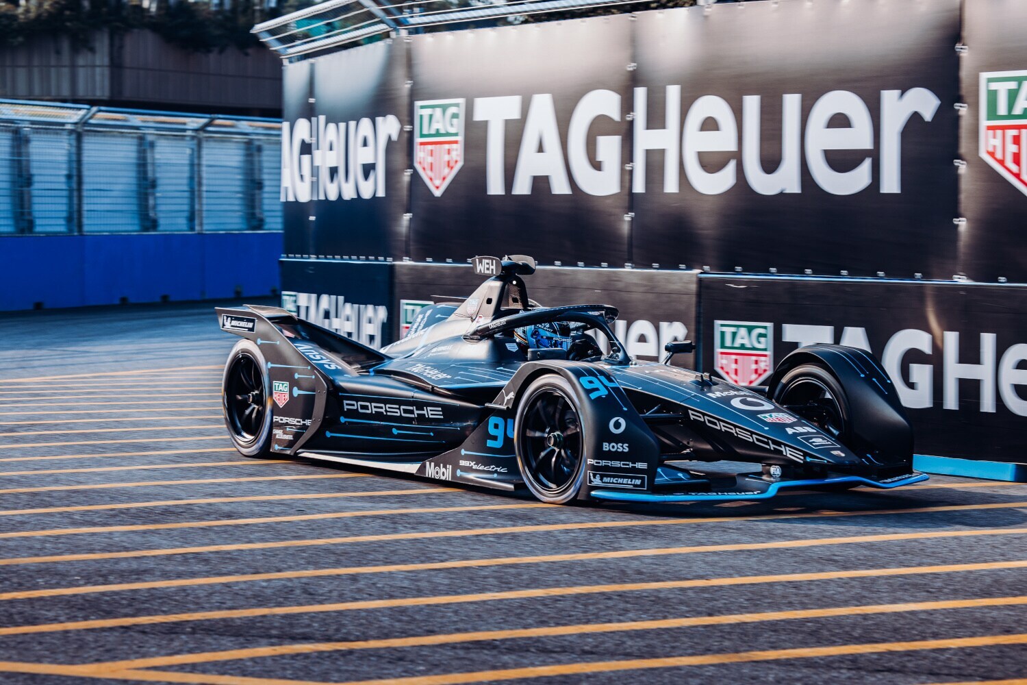 Porsche Taycan Elektro Rennwagen