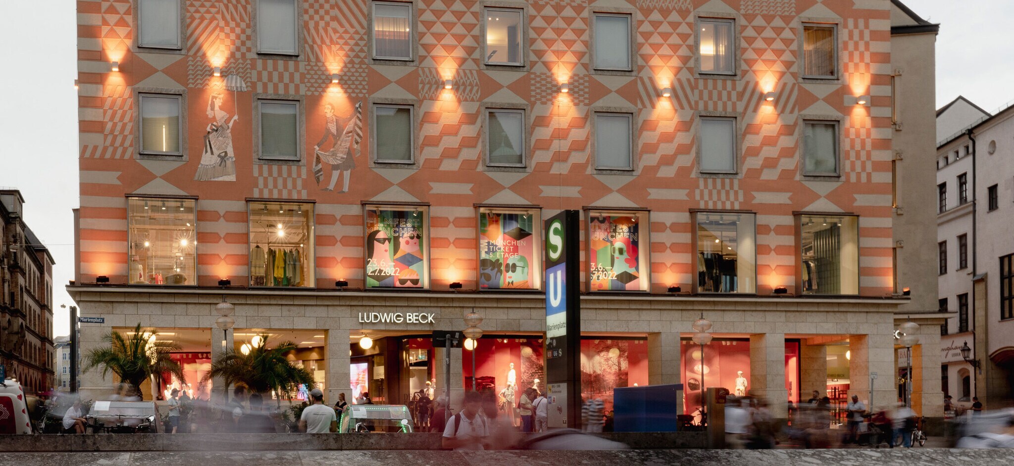 Fassade des Ludwig-Beck-Hauses im Münchener Stadtzentrum