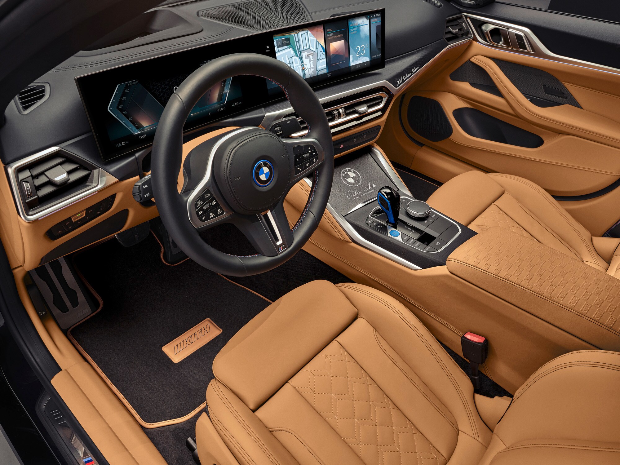 Blick in den Innenraum des BMW i4 M50 by Keith.