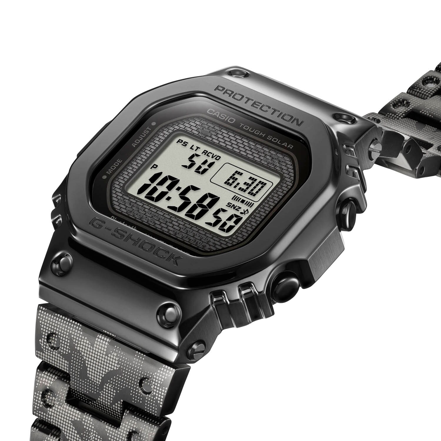 Schwarze G-SHOCK-Uhr vor weißem Hintergrund. Schwarze G-SHOCK-Uhr vor weißem Hintergrund.
