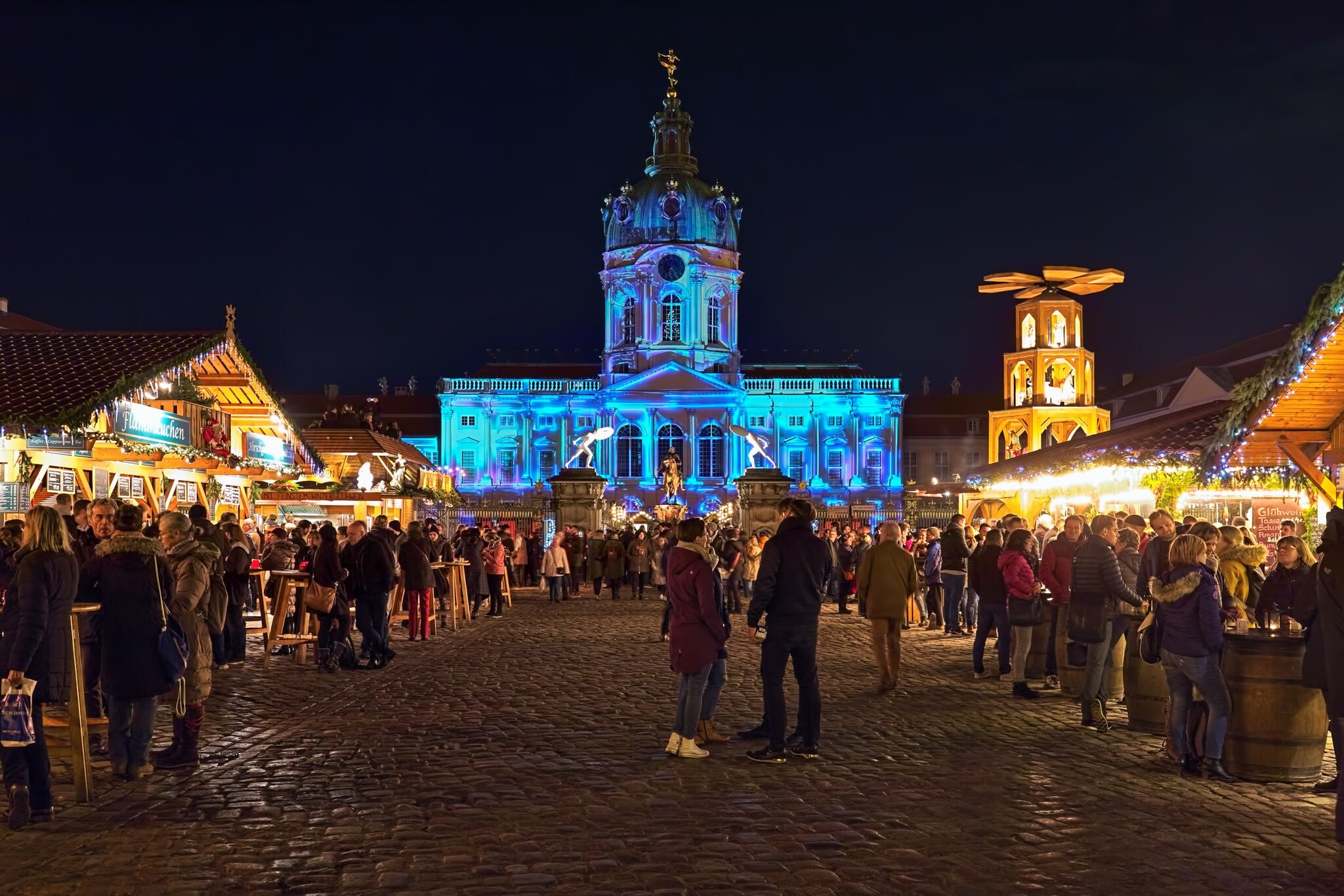 Weihnachtsmarkt in Berlin-Charlottenburg Weihnachtsmarkt in Berlin-Charlottenburg