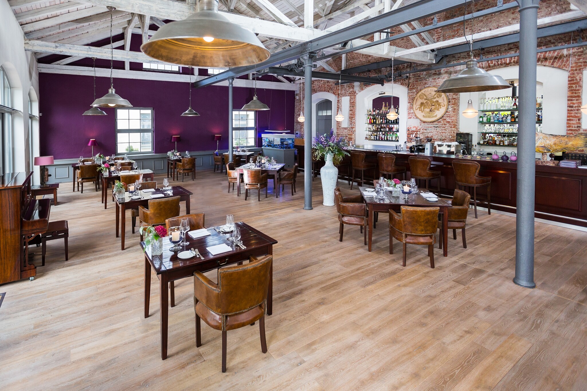 Der Speiseraum des Restaurants Elements in Dresden