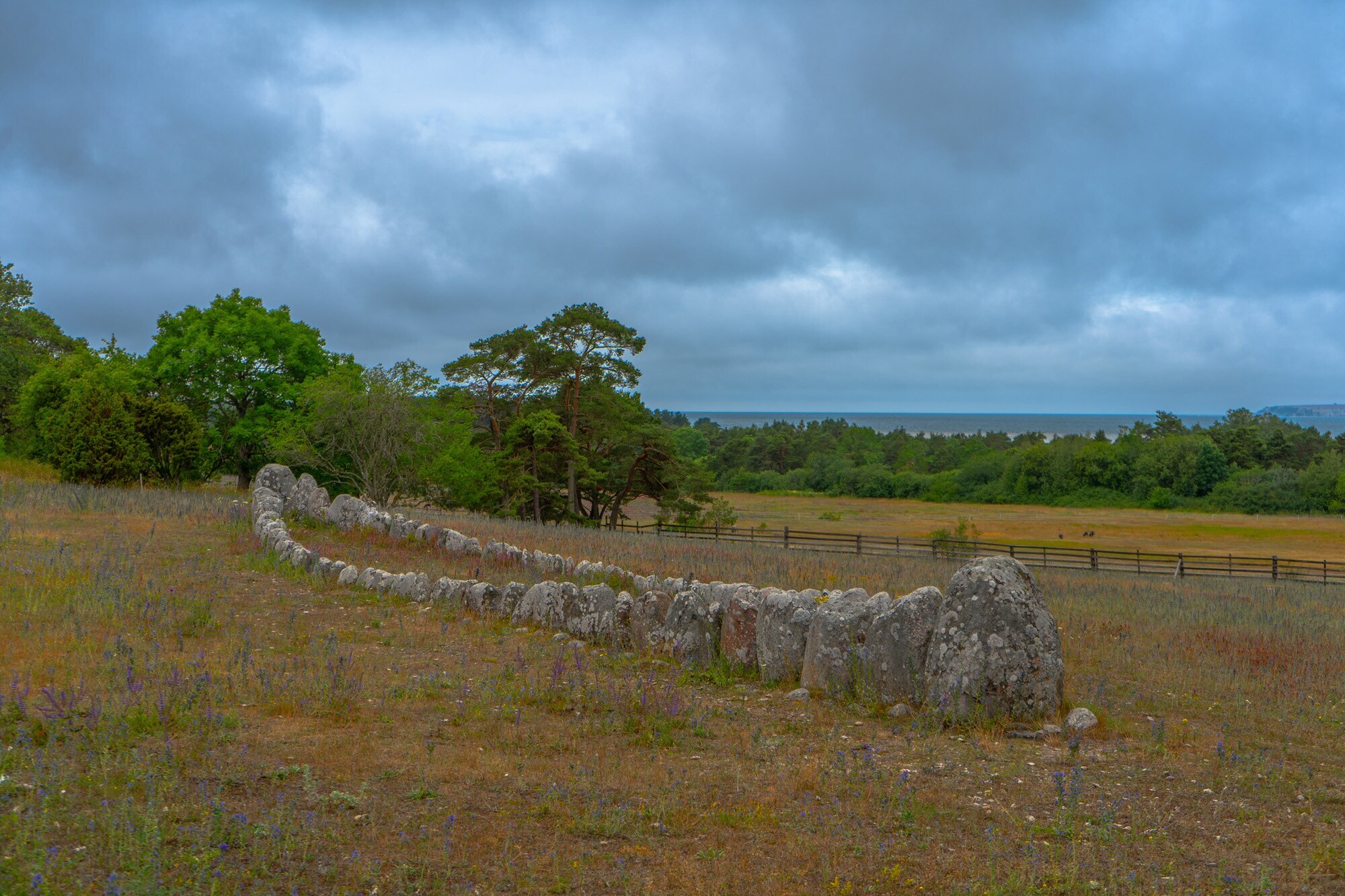 Das Gannarves Steinschiff auf Gotland. Das Gannarves Steinschiff auf Gotland.