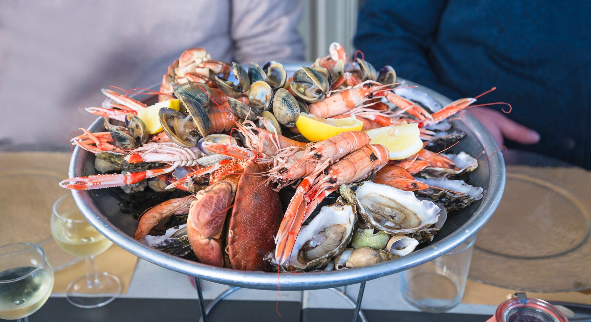 Teller mit Meeresfrüchten