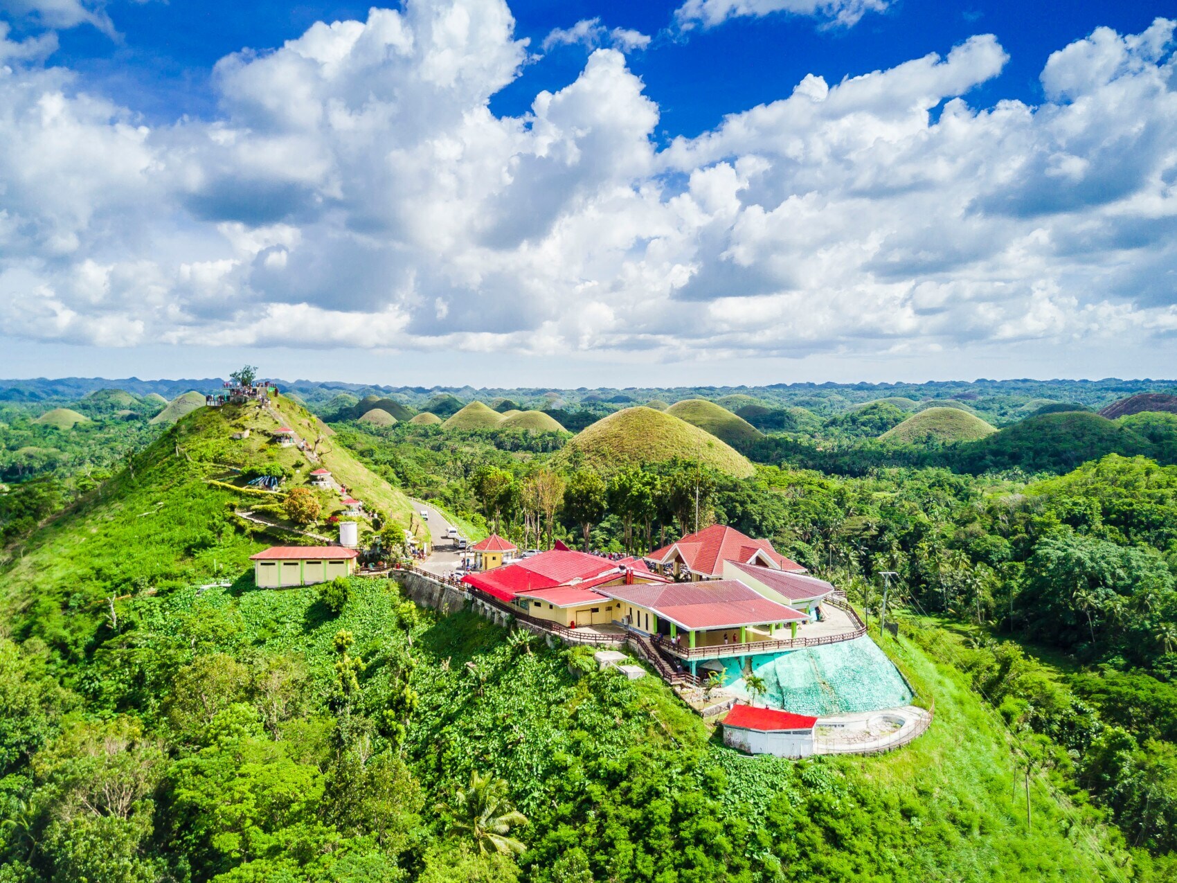 Die Chocolate Hills von Bohol