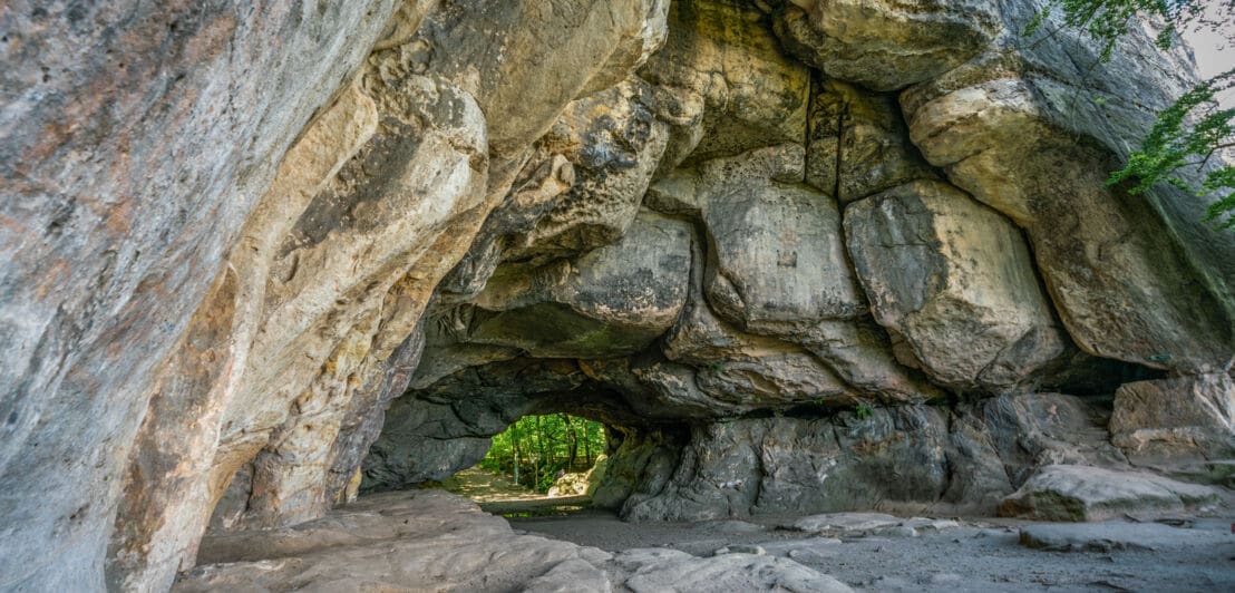 Eine höhlenartige Felsformation bei Bad Schandau