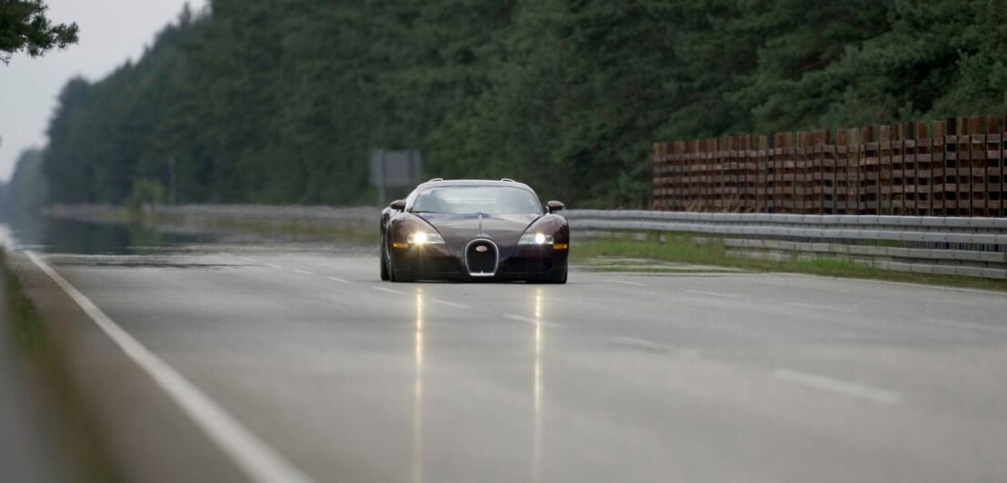 Der Bugatti Veyron bei seiner Weltrekordfahrt