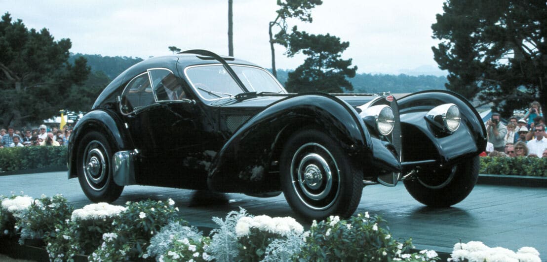 Bugatti Type 57 SC Atlantic schräg von vorn