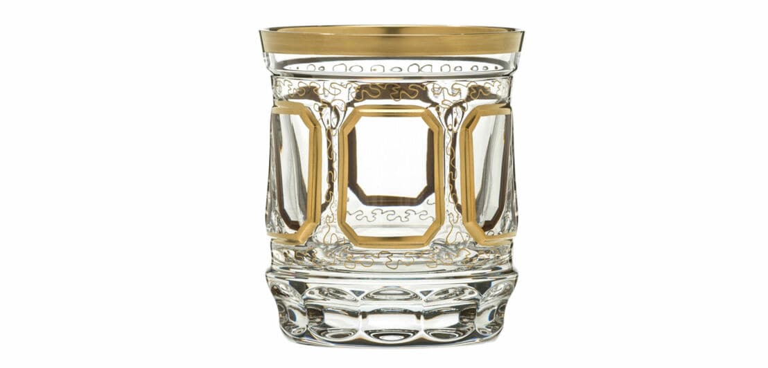 Produktbild eines Whiskyglases von Arnstadt Kristall mit opulenter Goldverzierung