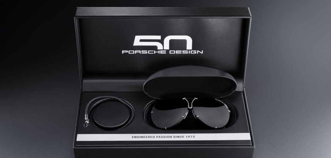 Limitierte Sonnenbrille von Porsche Design in Geschenkbox