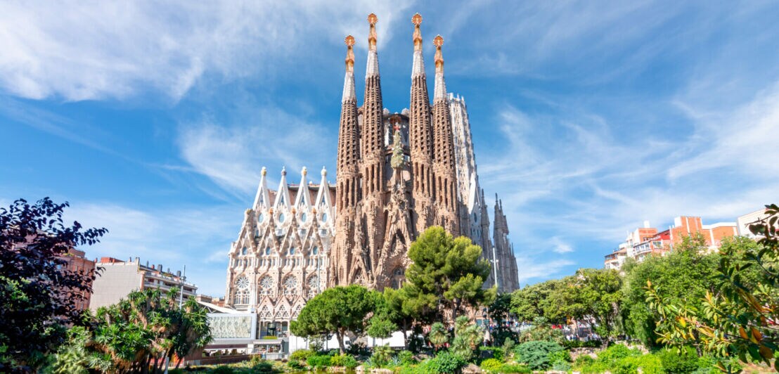 Außenansicht der Kathedrale Sagrada Família in Barcelona