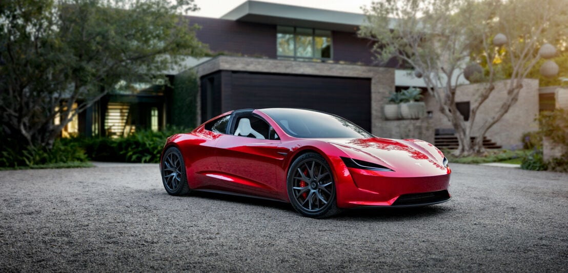 Frontansicht des 2015 angekündigten Tesla Roadster 2.0