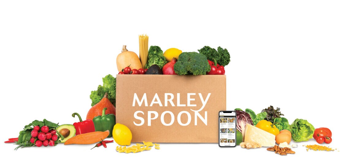 Karton voller Gemüse mit dem Logo von Marley Spoon