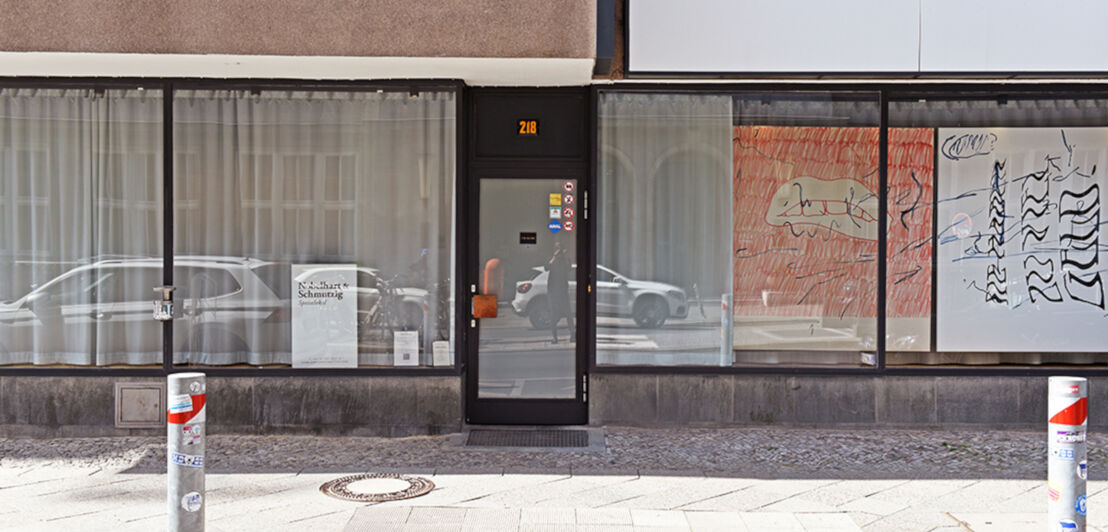 Der Eingang des Restaurants Nobelhart und Schmutzig in der Friedrichstraße in Berlin-Kreuzberg