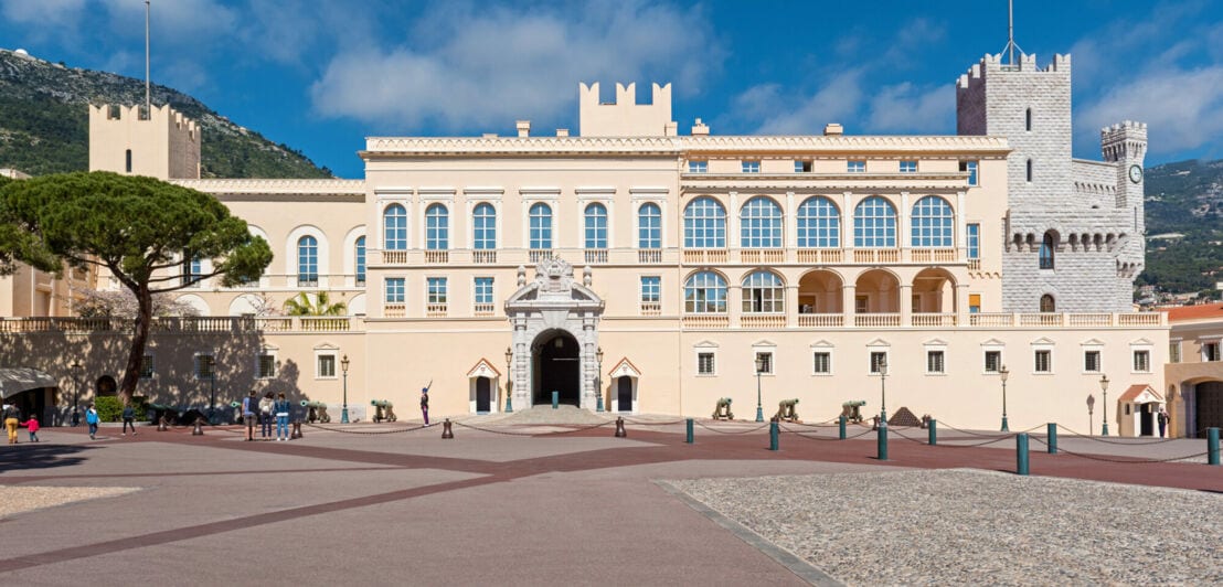 Außenansicht des Fürstenpalastes in Monaco