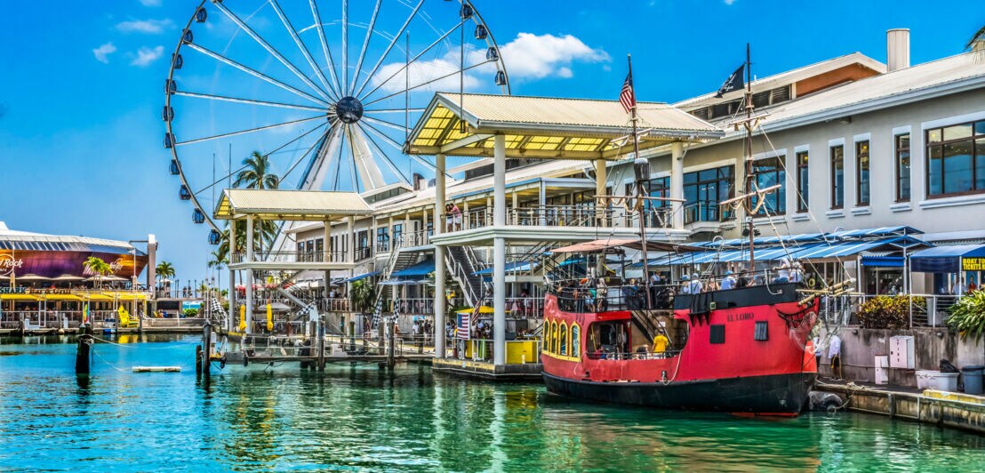 Blick auf das Riesenrad in Miami.