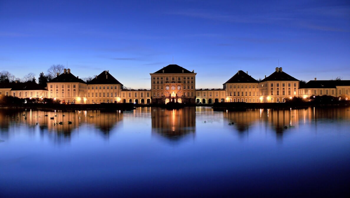 Schloss Nymphenburg bei Nacht