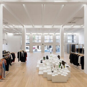 Concept Store mit Kleidung in Berlin.