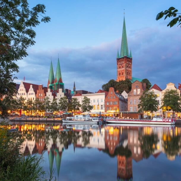 Panoramablick auf die Altstadt von Lübeck