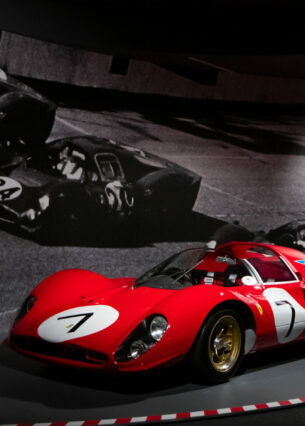 Blick in das Ferrari Museum in Maranello.