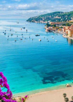 Ein Blick von oben auf die französische Riviera