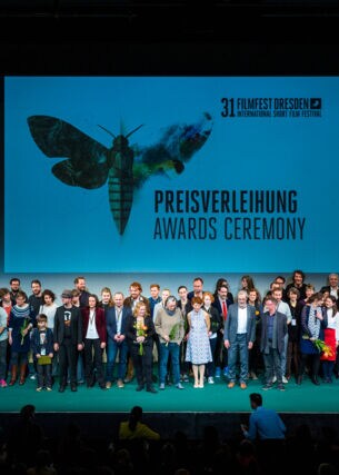 Gruppenbild von der Preisverleihung beim Filmfest Dresden 2019