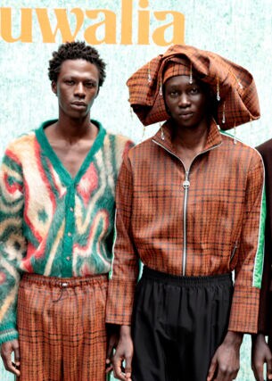 Vier männliche Models bei der Ahluwalia Show auf der Londoner Fashion Week 2022