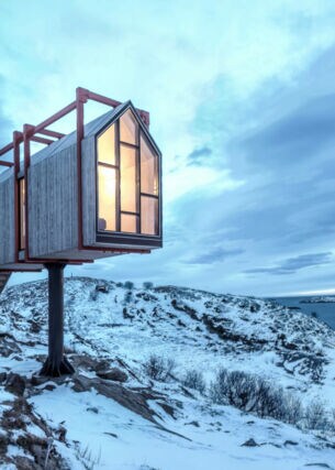 Im Arctic Hideaway trifft spannende Architektur auf eine wilde Naturschönheit.