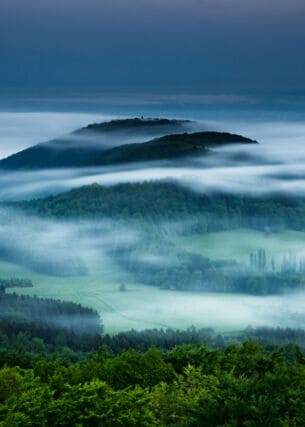 Nebelschwaden über dem Siebengebirge