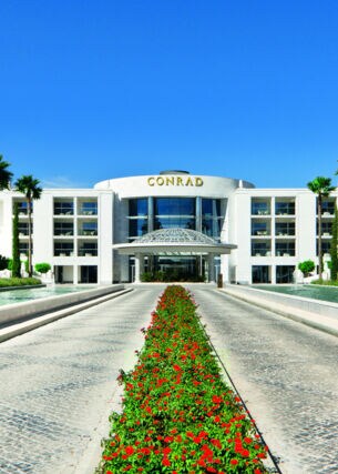 Eingang des Hotels Conrad Algarve.