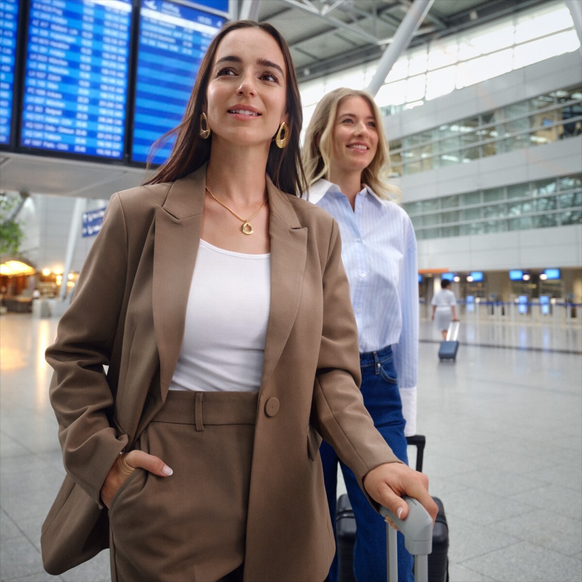 SBS_Platinum_Travel_1x1_04 (1)