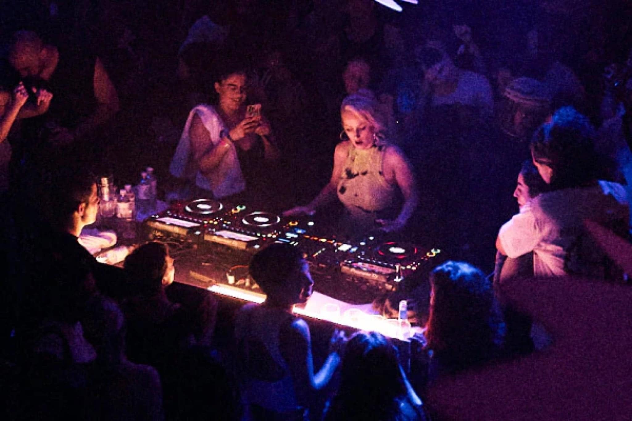Live DJ set at The GUTS Club Amex Vibe ON Berlin