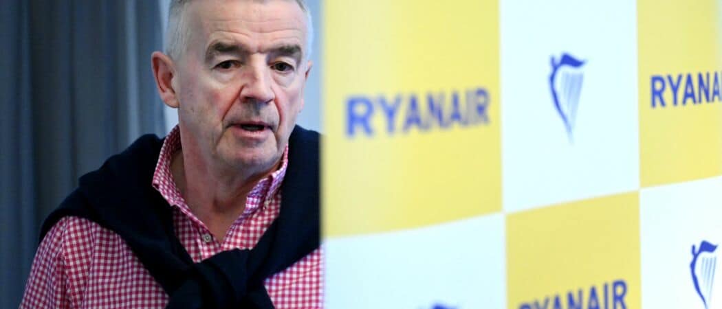 Ryanair-CEO Michael O'Leary bei einer Pressekonferenz. (zu dpa: «Ryanair verschiebt Ende der ausgedruckten Bordkarte»)