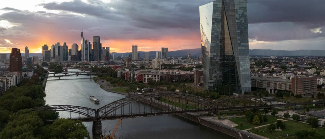 Die Europäische Zentralbank (EZB) in Frankfurt am Main. (zu dpa: «Bezahlt Bulgarien bald mit Euro und Cent?»)