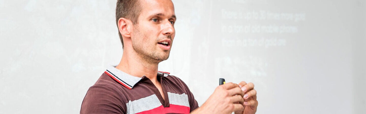 Blog Bild: Person Dr. Arndt Pechstein