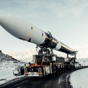 Weltraumbahnhof Andøya transportiert (undatiertes Handout). (zu dpa: «Vor Isar Aerospace-Testflug: «Die Rakete darf explodieren»»)