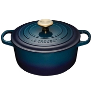 linkToText Le Creuset 4.2L Round French Oven (Agave) detailsPageText
